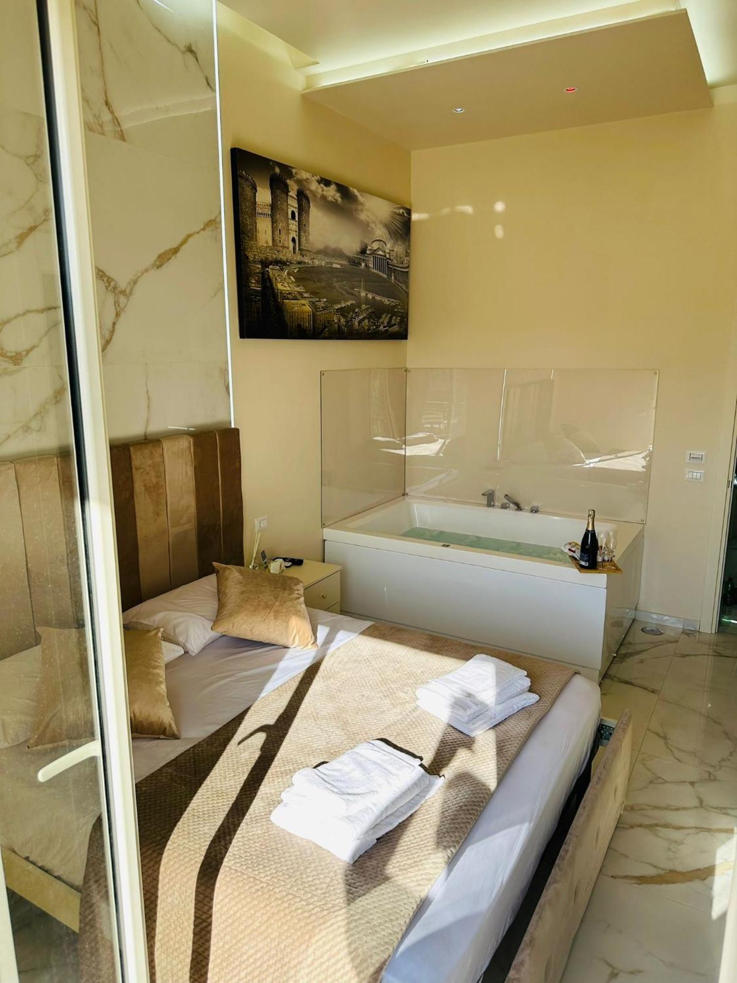 Lovedream Bed & Breakfast Napoli Dış mekan fotoğraf