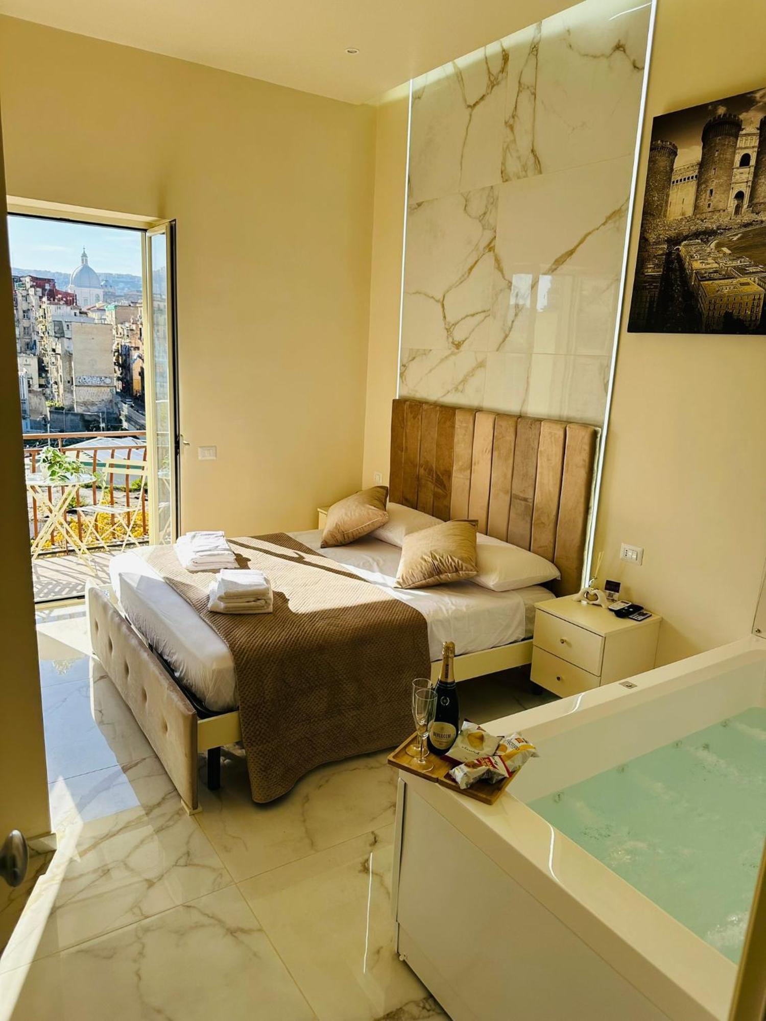 Lovedream Bed & Breakfast Napoli Dış mekan fotoğraf