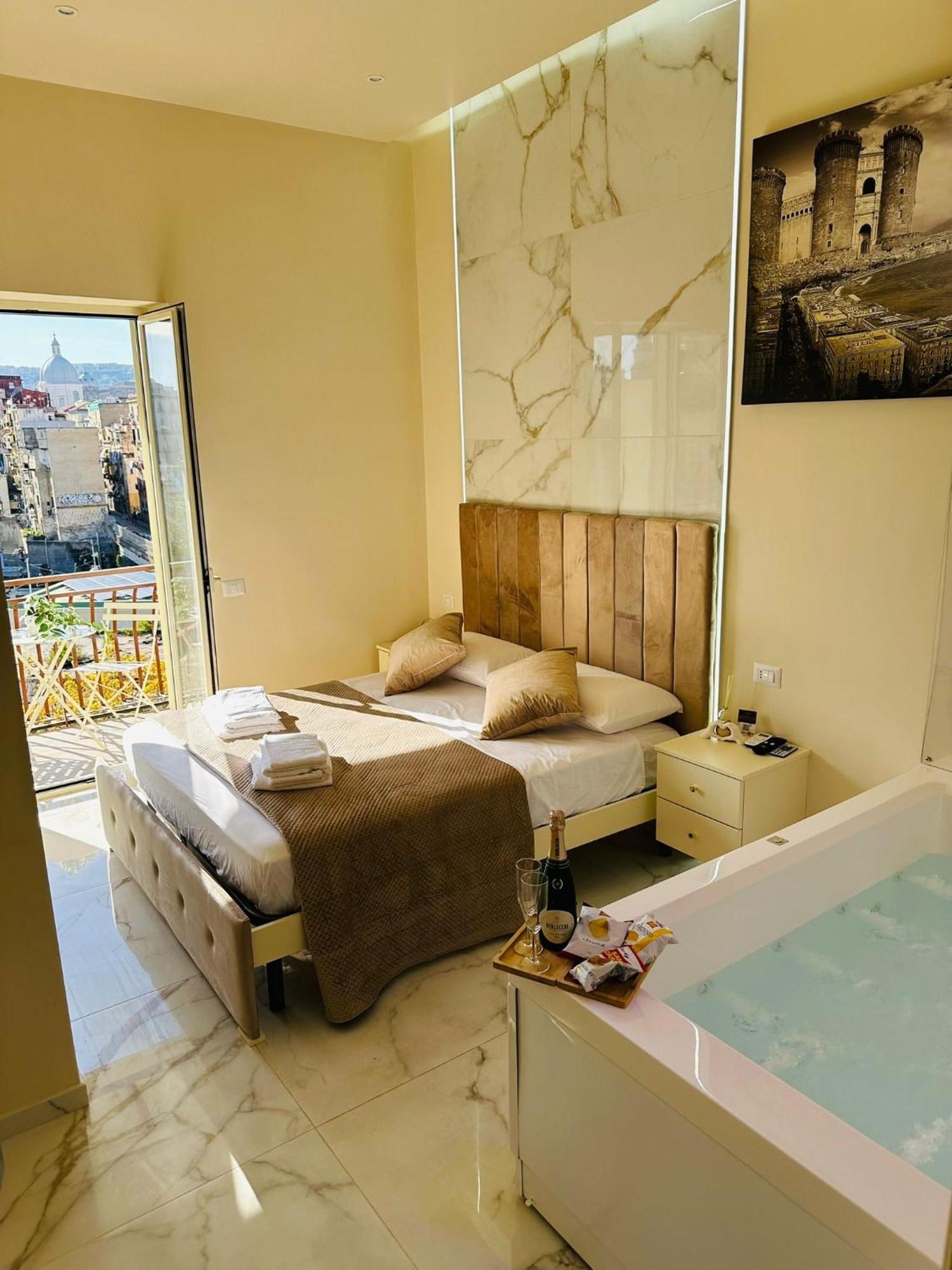 Lovedream Bed & Breakfast Napoli Dış mekan fotoğraf